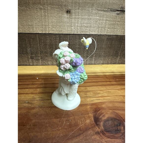 Dept 56 Snowbunnies: "Bee My Baby" 26394 In Box - Picture 3 of 6
